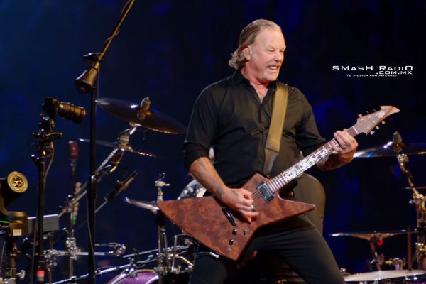 Metallica_San_Francisco_Symphony-For_Whom_the_Bell_Tolls_Video_pic_1