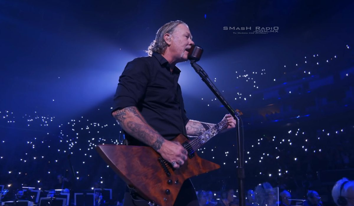 Metallica_San_Francisco_Symphony_Nothing_Else_Matters_Video_Pic_1