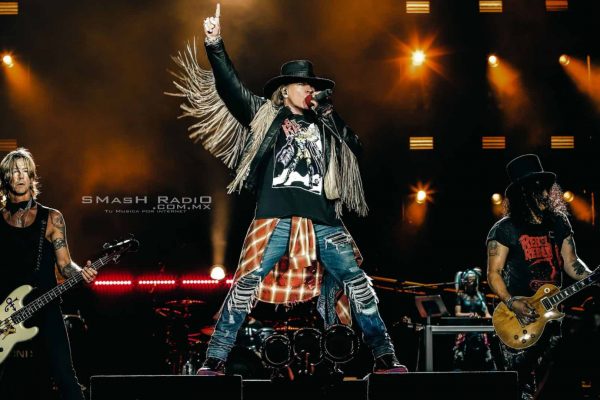 guns and roses_tour_2021_1